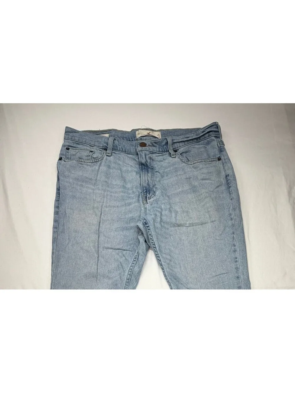 Hollister Men's Skinny Jeans Light Wash Denim Mid-Rise Faded Size 34 Blue